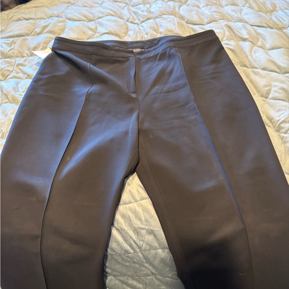 St. John Black Trousers Elegant Professional Wear